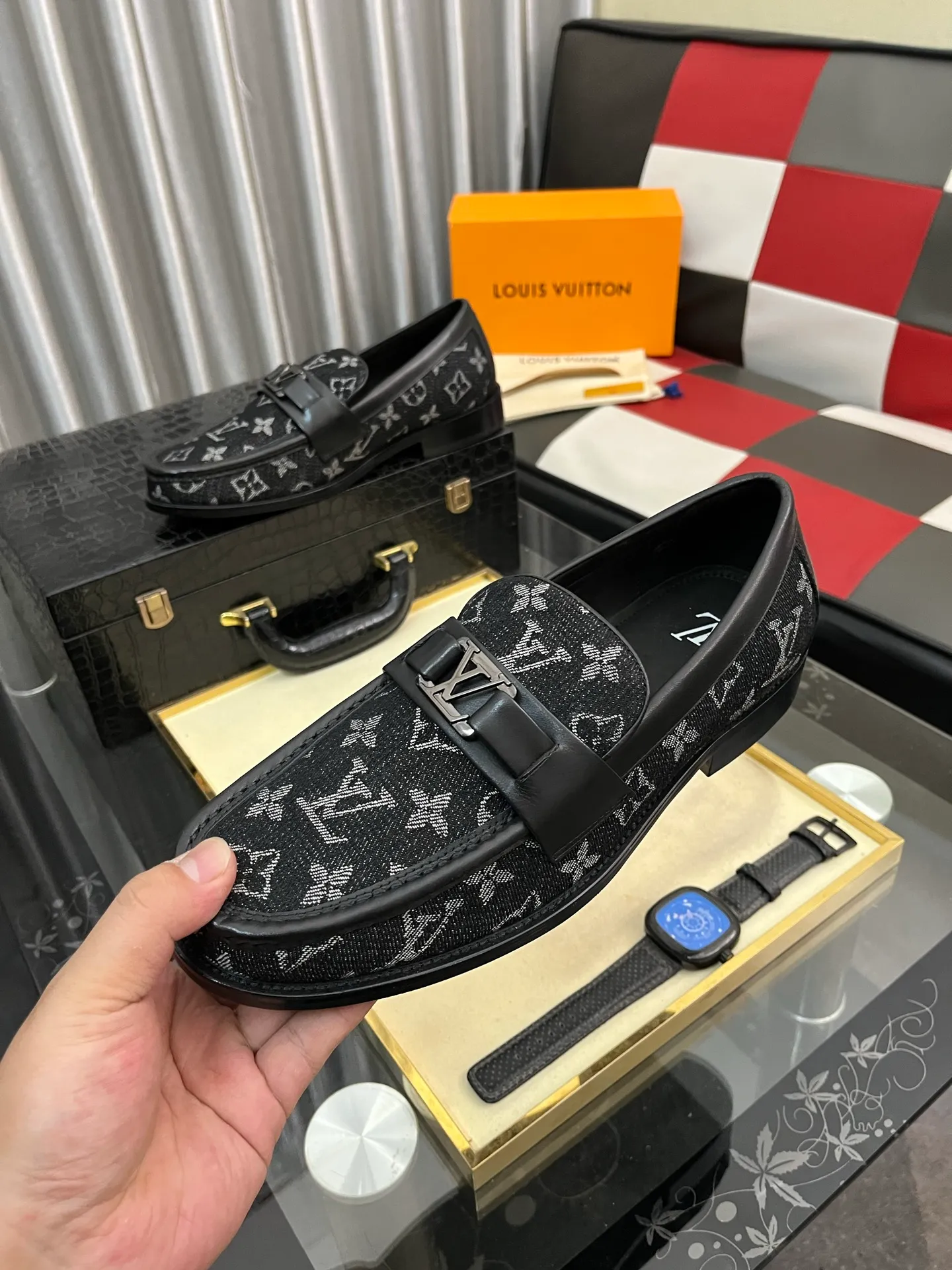 Men's Men's Shoes Men's Men's Shoes 💰520⌚️⌚️[LV] The most popular classic Louis Vuitton leather shoes. Synchronized with the official website, the upper adopts Italian imported upper embossing➕comfortable cowhide lining, fashionable atmosphere, unique brand and unique craftsmanship. Highlighting the hot style of the new year. Stop hesitating, stop wandering, get it now. Code number: 38--44. 3️⃣colors available